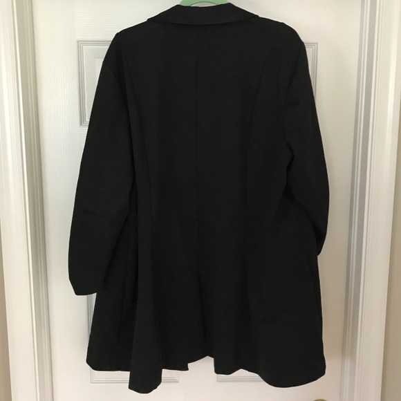 Black Blazer 3/4 sleeve - Picture 3 of 8